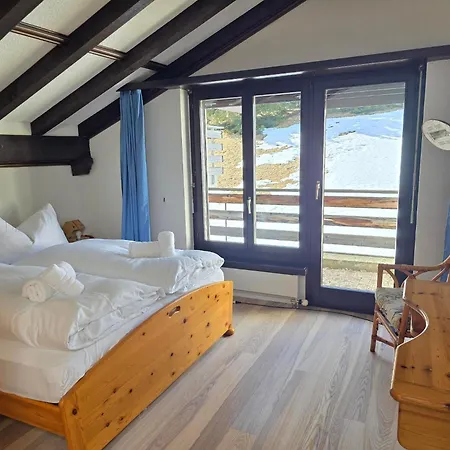 Casa La Schmetta 54 Daire