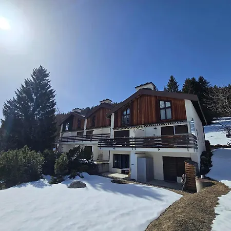 Casa La Schmetta 54 Daire Lenzerheide